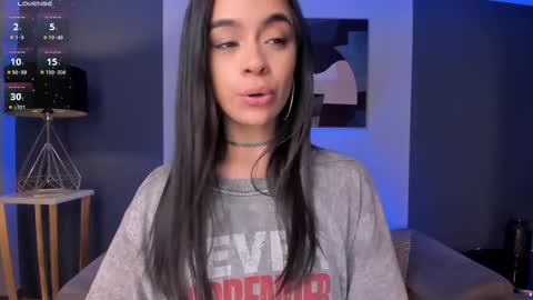 Alana online show from March 2025 03:00:01 AM