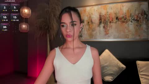 Alana online show from September 2025 12:16:01 PM