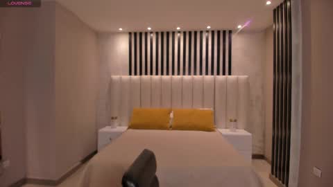 Alana online show from October 2025 12:05:02 PM