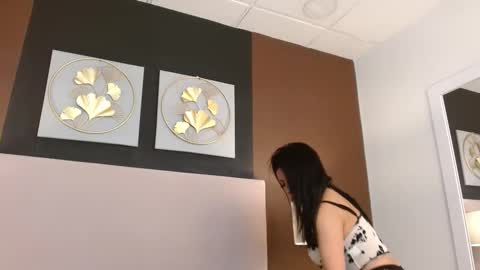 alana online show from October 2025 03:34:01 AM