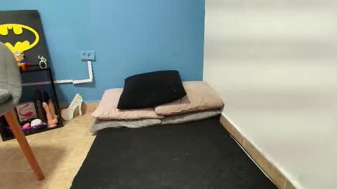 Alanah Prestoon online show from November 2025 01:19:01 AM