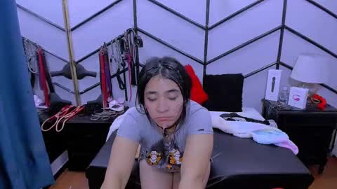 Snapshot of alanaluke chatting on March 2025 02:51:01 PM Alana online show from March 2025 02:51:01 PM