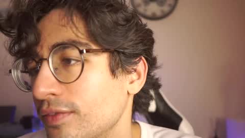 idenavarre online show from January 2025 04:47:01 AM