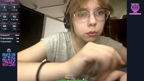 Stella online show from September 2025 09:36:02 AM