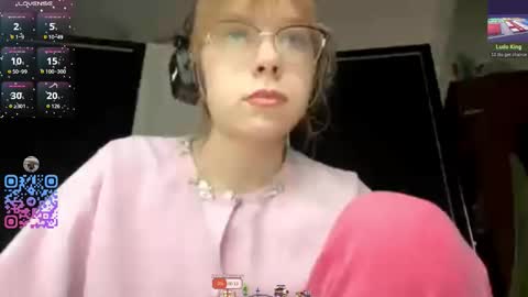 Stella online show from October 2025 01:20:02 PM