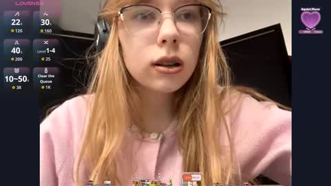 Stella online show from October 2025 07:40:02 AM