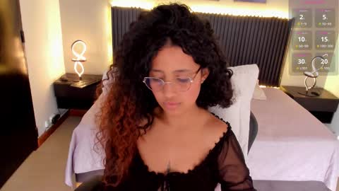 ALANI online show from November 2025 02:02:01 PM