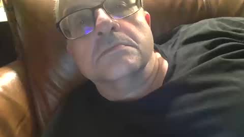 alankrieski1174 online show from October 2025 03:51:02 AM