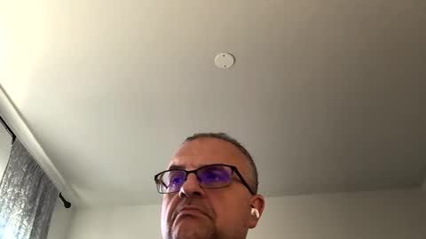 alankrieski1174 online show from November 2025 08:32:01 PM