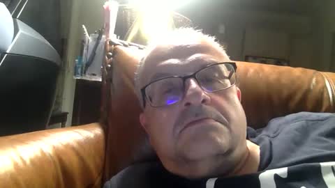 alankrieski1174 online show from November 2025 05:51:01 AM