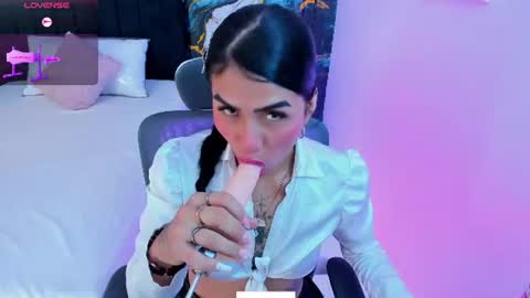 Alana online show from June 2026 06:14:01 PM