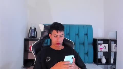 alannaughty_ online show from February 2025 09:04:02 PM