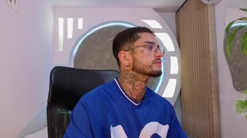 Snapshot of alanrodgers2_0 chatting on April 2026 11:34:01 AM alan online show from April 2026 11:34:01 AM