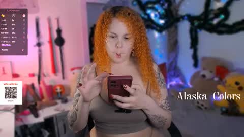 Caro online show from December 2025 02:00:02 PM