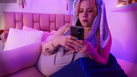 albaandthayron online show from October 2025 11:51:02 AM