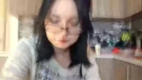 Snapshot of alberthamazierski chatting on February 2026 07:04:02 AM Im Katrina online show from February 2026 07:04:02 AM