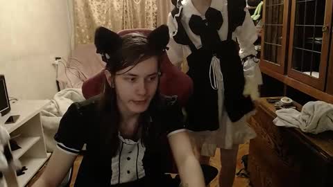 Albert You can ------------ support me at  online show from February 2026 09:29:02 PM