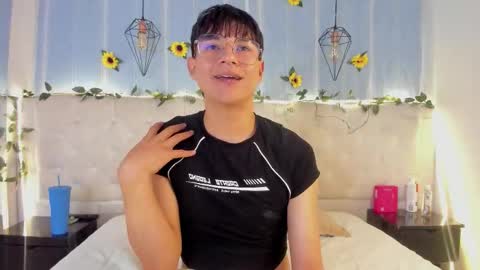 ale_aurarashi online show from October 2025 07:31:01 AM