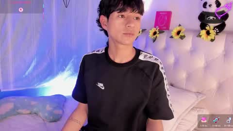 ale_aurarashi online show from February 2026 10:03:02 AM