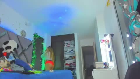 Snapshot of ale_horny_crazy chatting on February 2026 01:57:02 AM NIKO online show from February 2026 01:57:02 AM