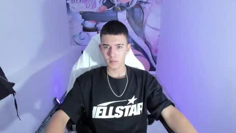 Aleck Boy online show from November 2025 07:13:01 PM