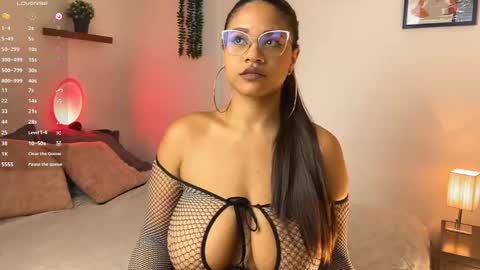 Aleia online show from September 2025 11:51:02 PM