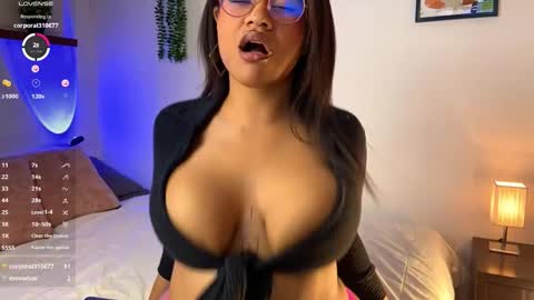 Aleia online show from November 2025 06:13:02 AM