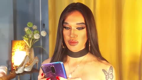 aleinacroft online show from February 2025 09:37:01 AM