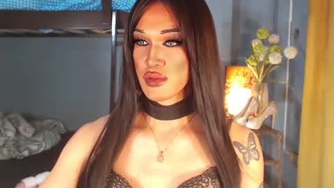 aleinacroft online show from February 2025 06:37:02 AM