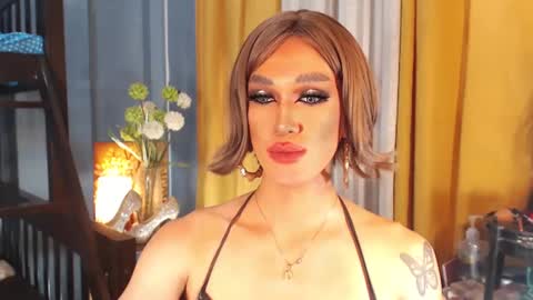 aleinacroft online show from March 2025 06:32:02 AM