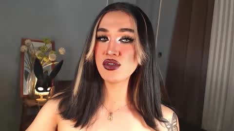 aleinacroft online show from October 2025 06:55:01 AM