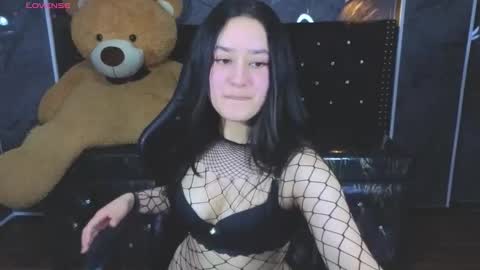 aleja online show from November 2025 08:08:01 PM