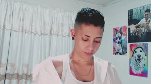 Alejandra online show from December 2024 08:44:01 PM