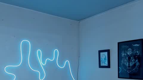 Alejandra online show from November 2025 04:00:01 AM