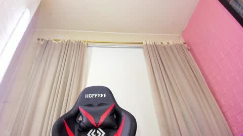 Aleja Hill online show from December 2024 04:45:01 AM