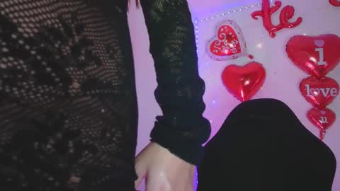 Aleja Harker  online show from February 2025 06:34:02 AM