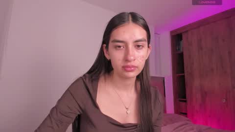 alejandraaa_ online show from November 2025 12:42:01 AM