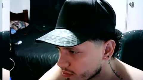 Snapshot of alejandrojarafara915 chatting on August 2026 06:34:01 AM alejandrojarafara915 online show from August 2026 06:34:01 AM