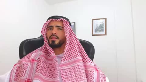 alejandroo_7 online show from March 2025 07:37:02 PM