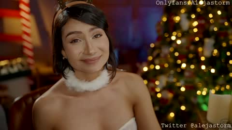 Snapshot of alejastorm chatting on December 2024 02:02:01 AM Alejandra online show from December 2024 02:02:01 AM