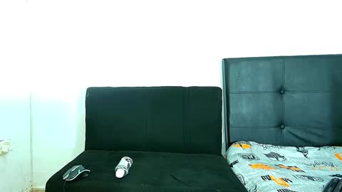 alejo_21cm online show from January 2025 09:12:01 AM