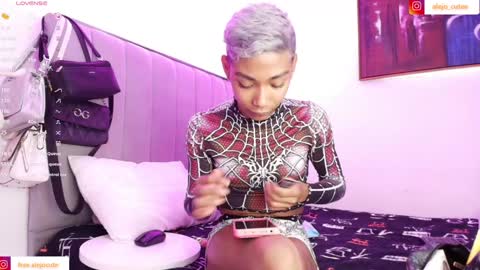 alejo_cute online show from December 2024 04:09:02 PM