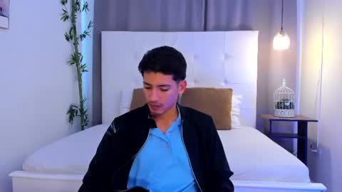Snapshot of alejo_exotic chatting on July 2026 01:24:02 PM alejo_exotic online show from July 2026 01:24:02 PM