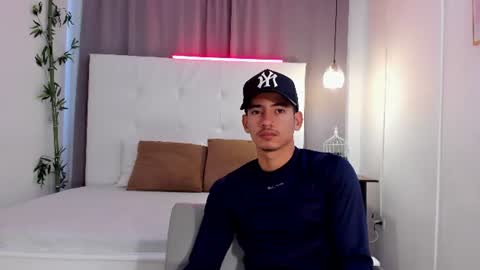 Snapshot of alejo_exotic chatting on July 2026 12:25:02 PM alejo_exotic online show from July 2026 12:25:02 PM