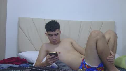 alejo_gray1 online show from December 2025 02:38:01 AM