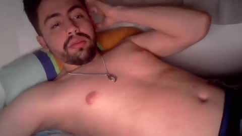 alejo_shy online show from November 2025 01:00:01 PM