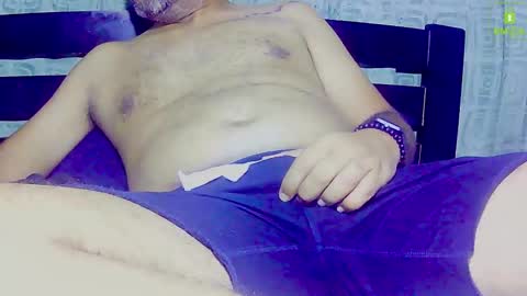 Snapshot of alejohot29 chatting on December 2024 03:37:02 AM alejohot29 online show from December 2024 03:37:02 AM