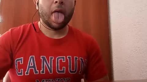 Alejo online show from November 2025 06:10:02 PM