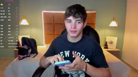 ALejoo Saenz online show from October 2025 02:17:01 AM