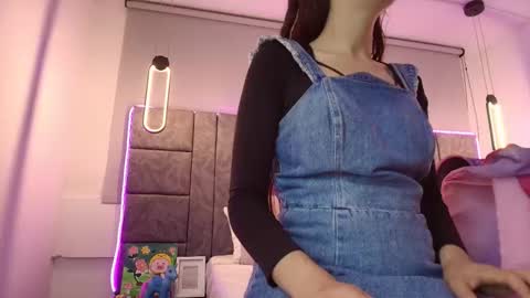 aleka_williams_ online show from November 2025 11:05:01 PM